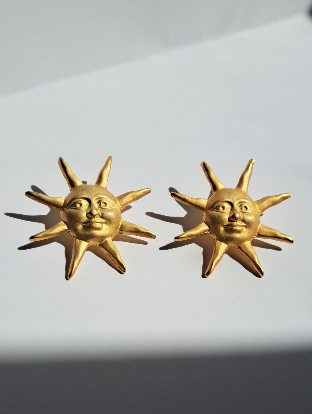 Sun Face Brooch Gold Tone Matte Vintage Set of 2
